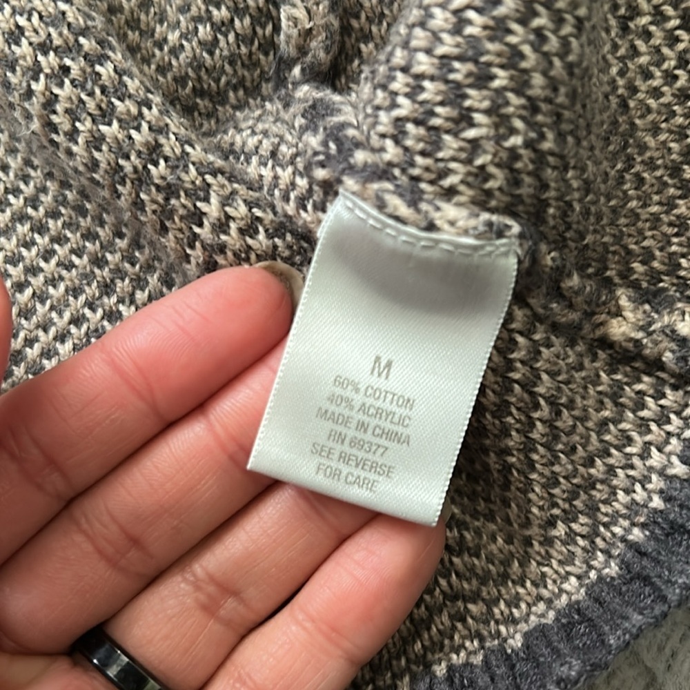 Dressbarn Plaid Knit Cardigan with Button Details size M - Picture 6 of 6